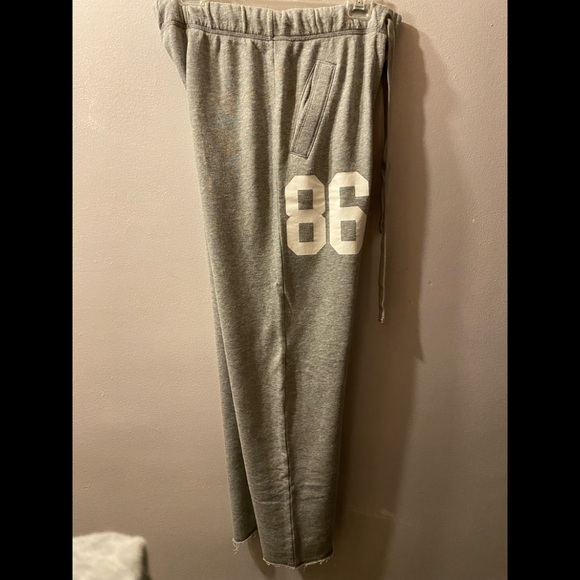 Pink Victoria’s Secret sweatsuit in Used Condition - Picture 3 of 11